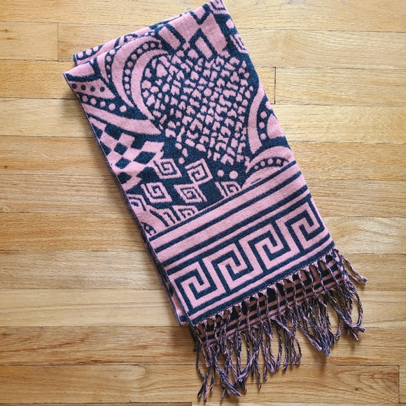 Fendi Scarf - Picture 2 of 4